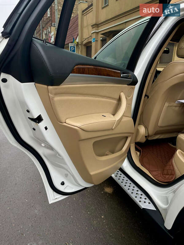 Внедорожник / Кроссовер BMW X6 2008 в Одессе