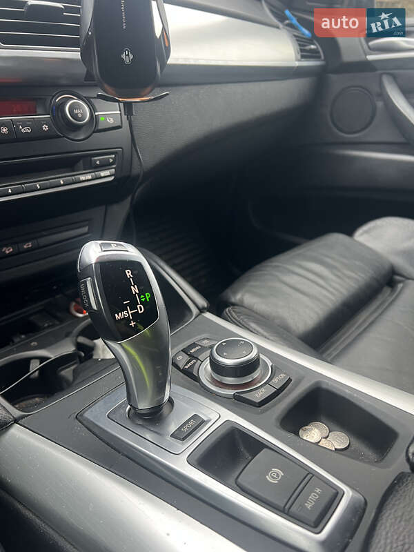 Внедорожник / Кроссовер BMW X6 2011 в Луцке