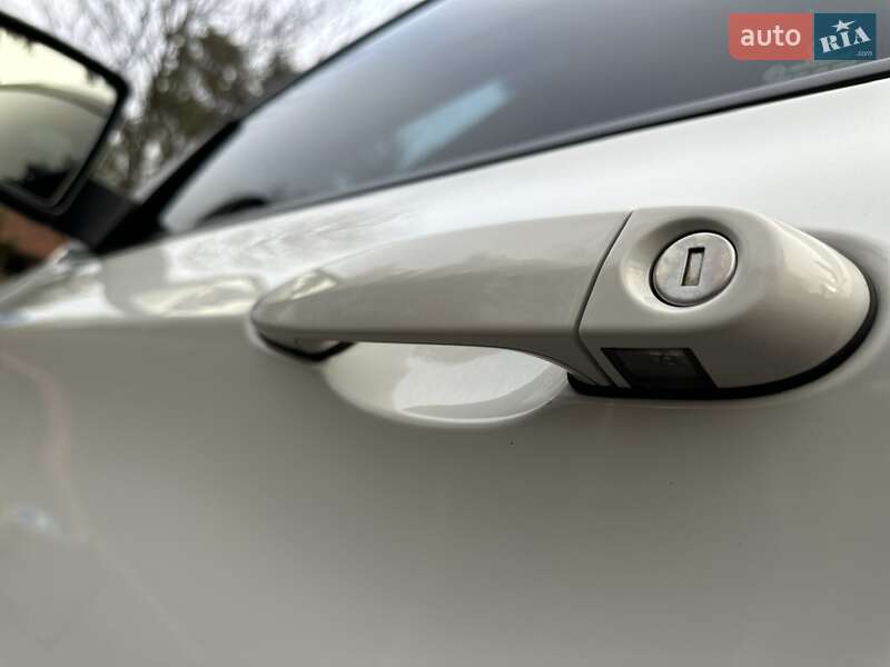 Внедорожник / Кроссовер BMW X6 2013 в Киеве фото 47 Внедорожник / Кроссовер BMW X6 2013 в Киеве