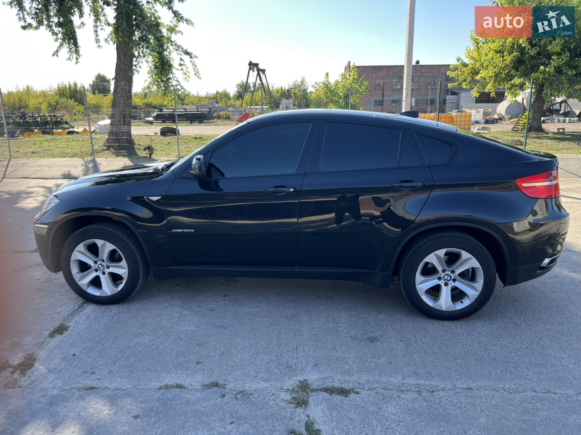 2010 BMW X6 - мініатюра 19