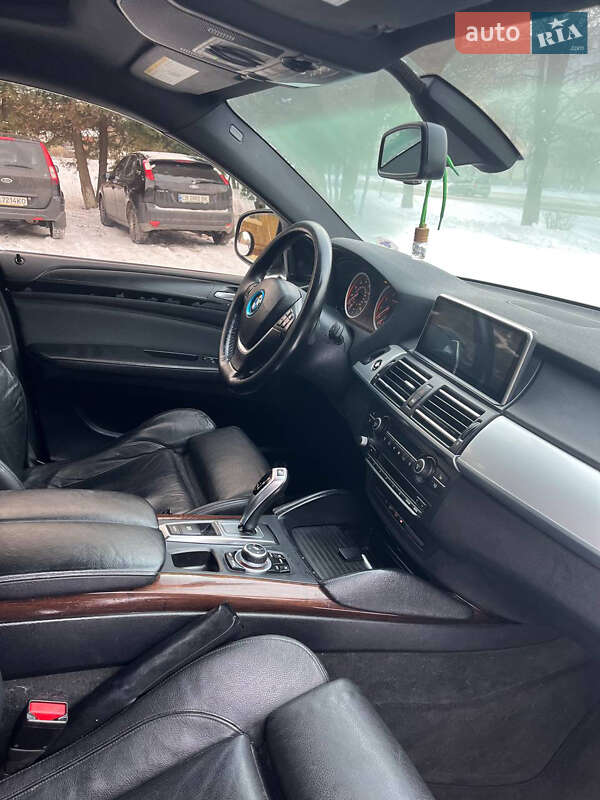 Внедорожник / Кроссовер BMW X6 2011 в Нежине