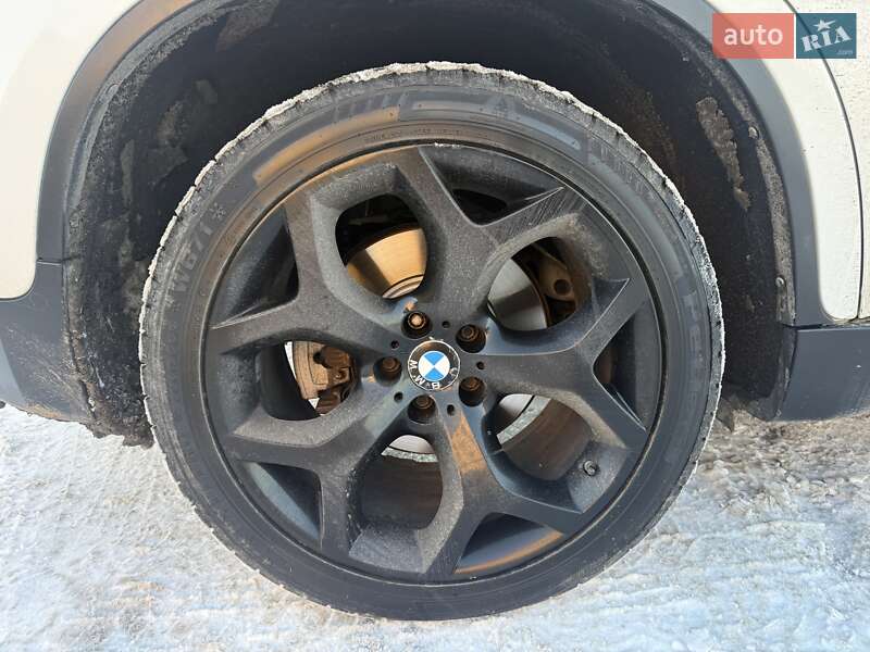 Внедорожник / Кроссовер BMW X6 2010 в Луцке