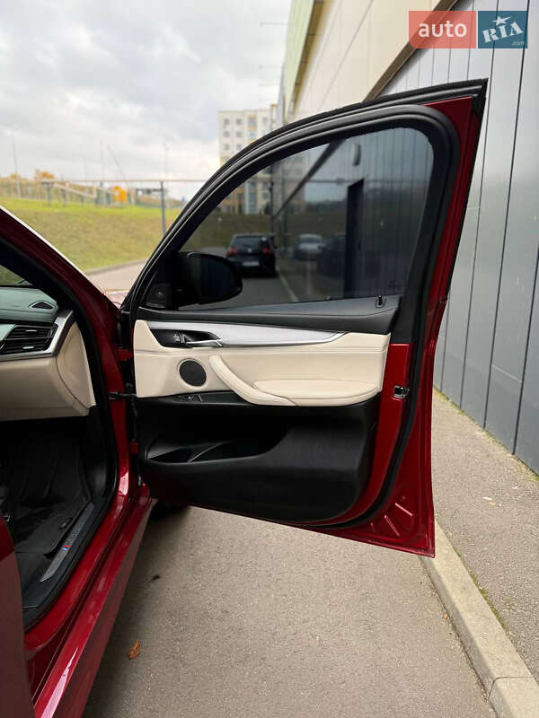 Внедорожник / Кроссовер BMW X6 2016 в Ровно