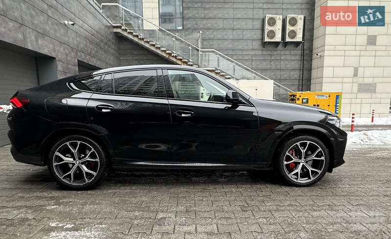 Внедорожник / Кроссовер BMW X6 2022 в Киеве