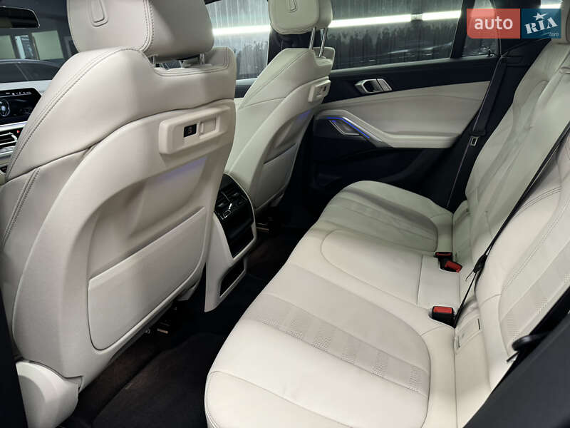 Внедорожник / Кроссовер BMW X6 2022 в Киеве