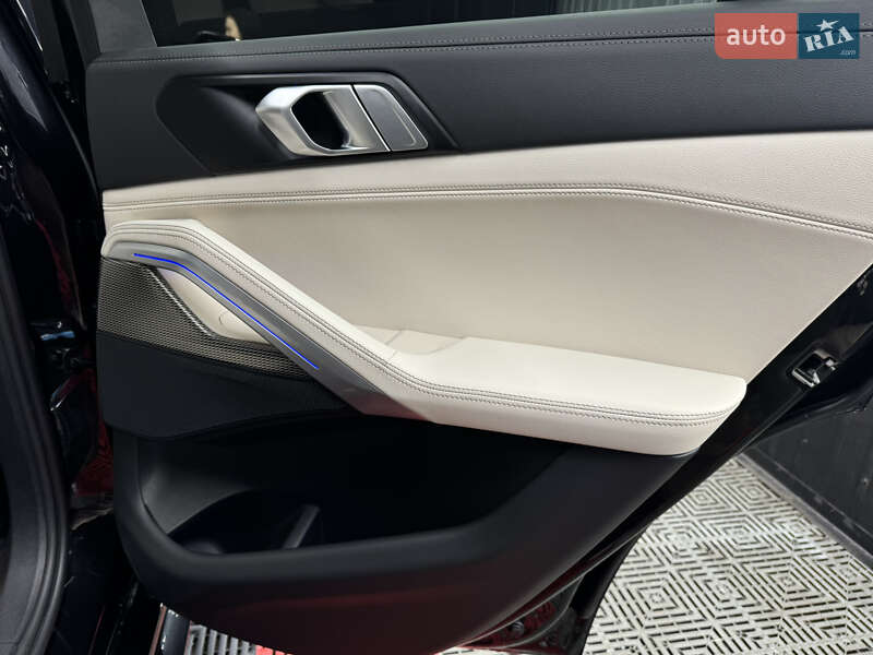 Внедорожник / Кроссовер BMW X6 2022 в Киеве