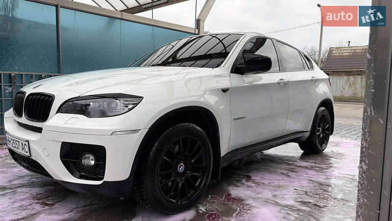 Внедорожник / Кроссовер BMW X6 2012 в Одессе