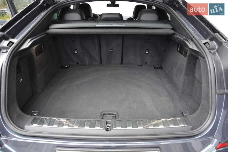 Внедорожник / Кроссовер BMW X6 2021 в Киеве