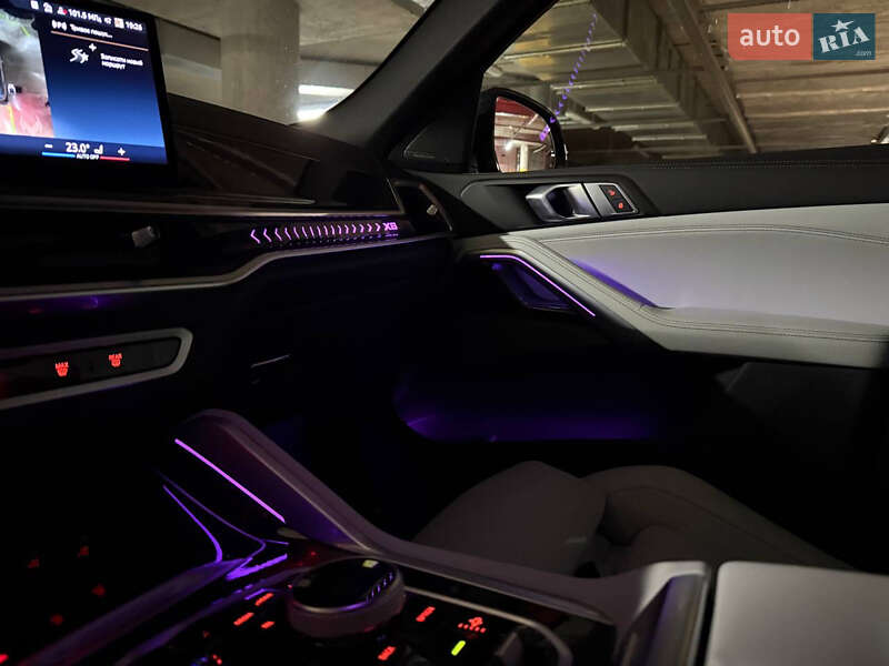 Внедорожник / Кроссовер BMW X6 2024 в Киеве