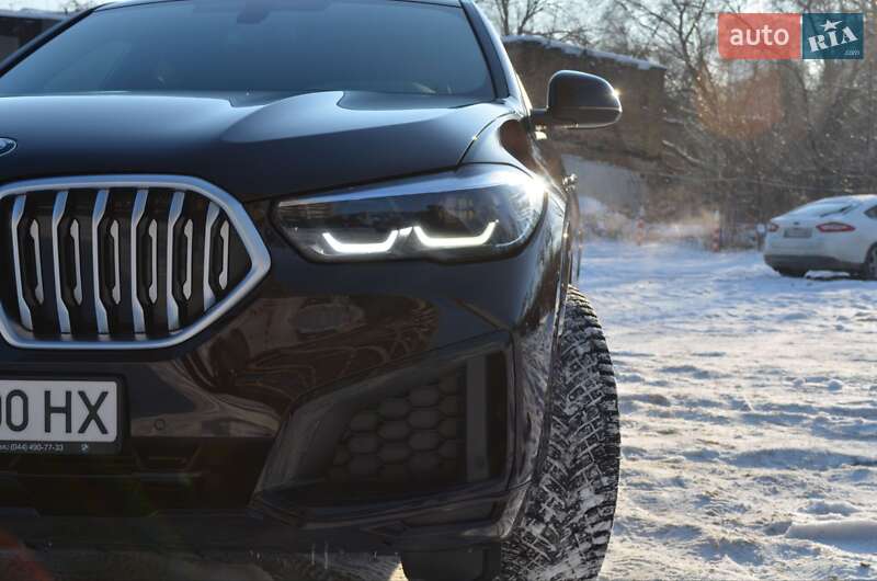 Внедорожник / Кроссовер BMW X6 2021 в Киеве