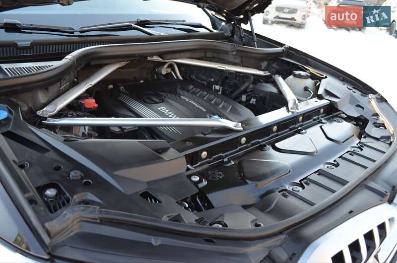 Внедорожник / Кроссовер BMW X6 2021 в Киеве