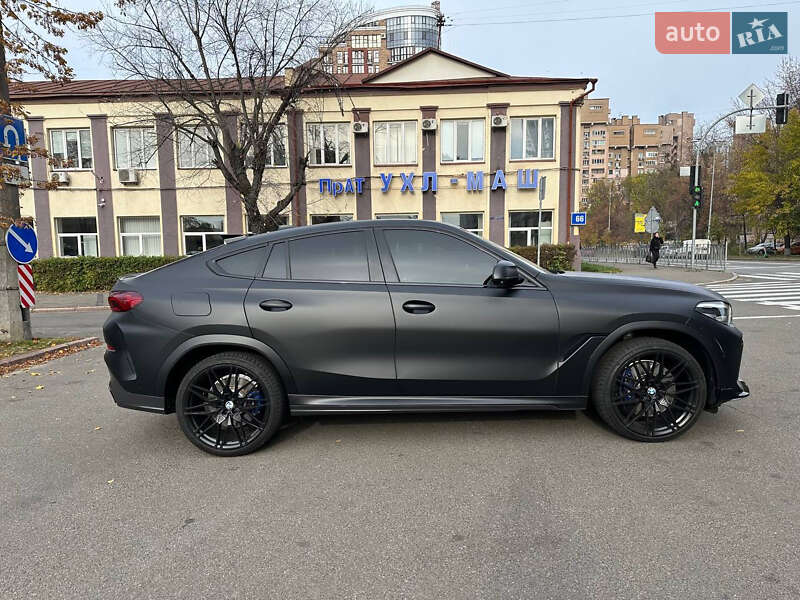 Внедорожник / Кроссовер BMW X6 2020 в Киеве