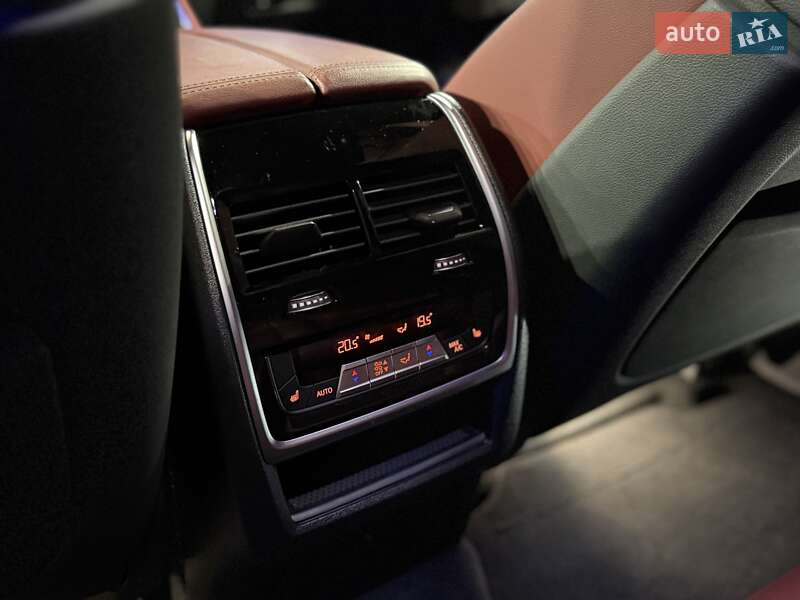 Внедорожник / Кроссовер BMW X6 2020 в Одессе