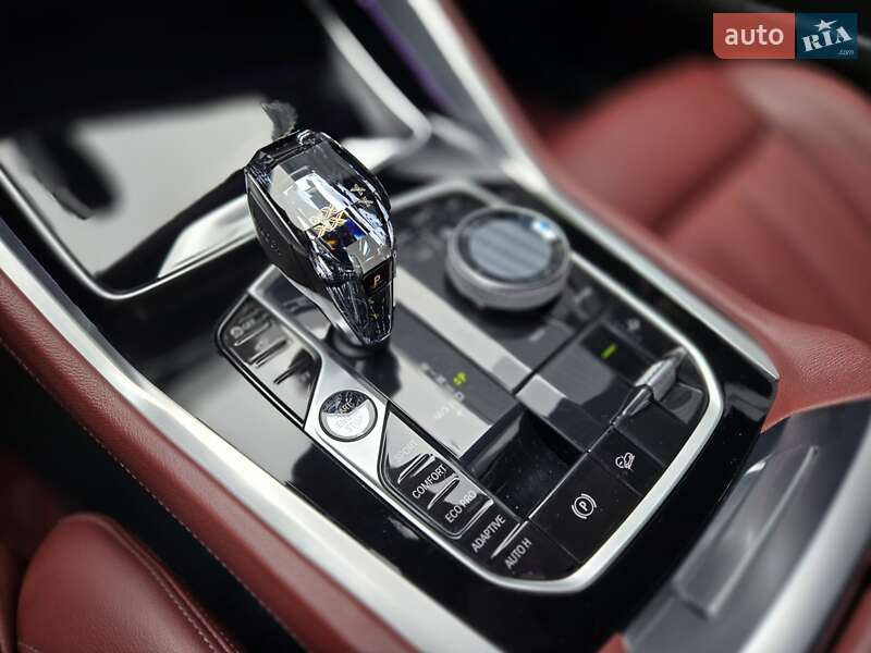 Внедорожник / Кроссовер BMW X6 2020 в Одессе