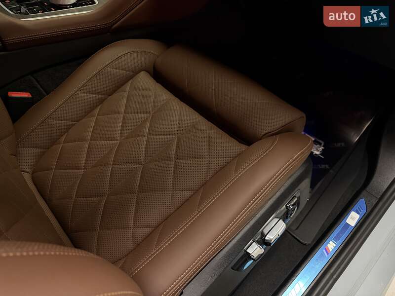 Внедорожник / Кроссовер BMW X6 2024 в Тернополе фото 64 Внедорожник / Кроссовер BMW X6 2024 в Тернополе