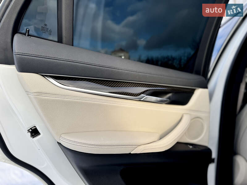 Позашляховик / Кросовер BMW X6 2015 в Києві