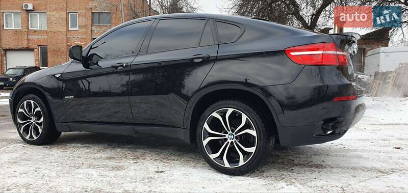 Внедорожник / Кроссовер BMW X6 2012 в Полтаве