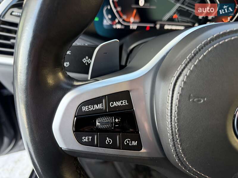 Внедорожник / Кроссовер BMW X6 2021 в Днепре