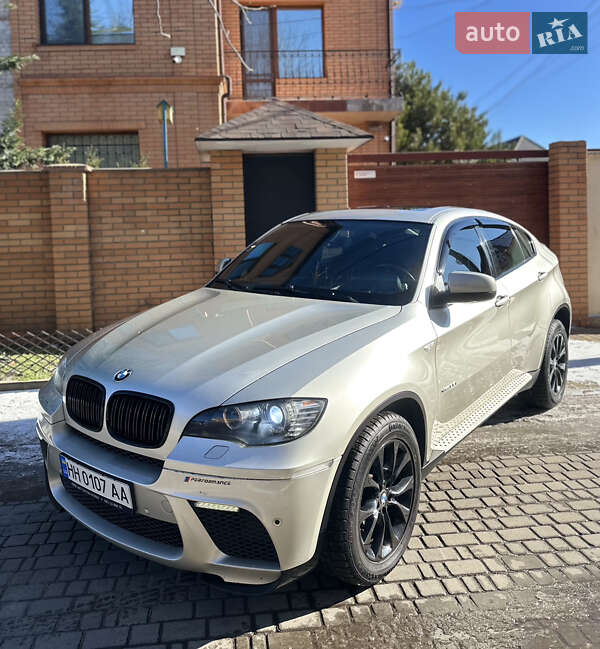 Внедорожник / Кроссовер BMW X6 2011 в Одессе