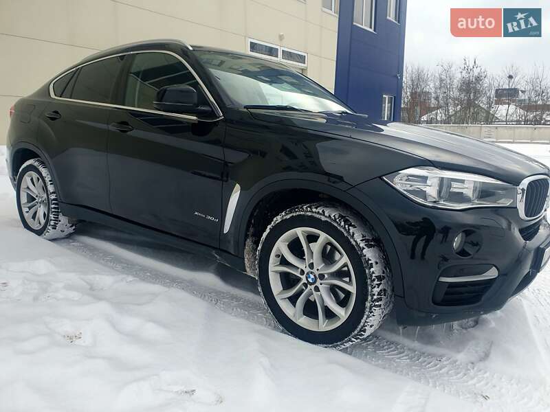 Внедорожник / Кроссовер BMW X6 2016 в Киеве