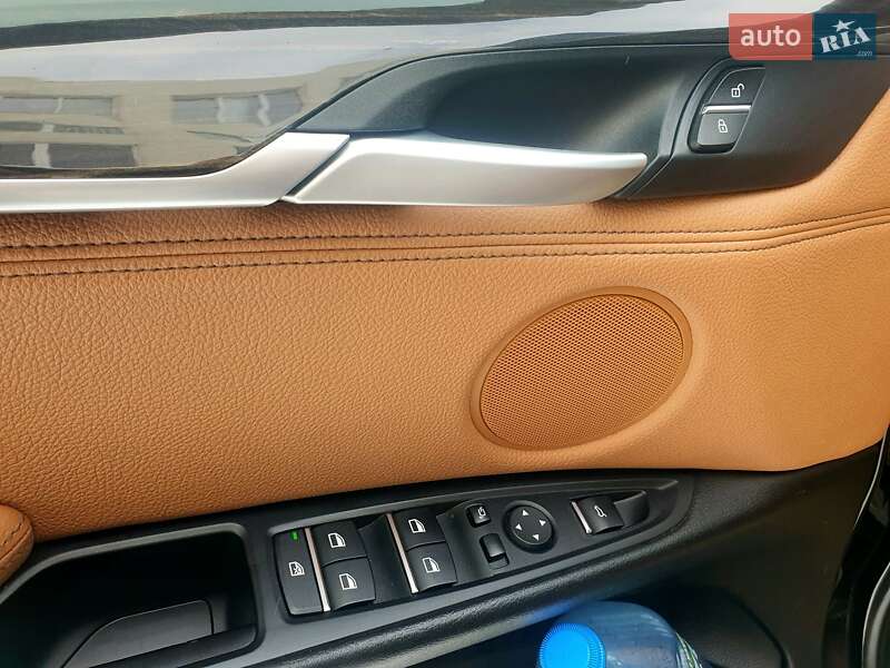 Внедорожник / Кроссовер BMW X6 2016 в Киеве