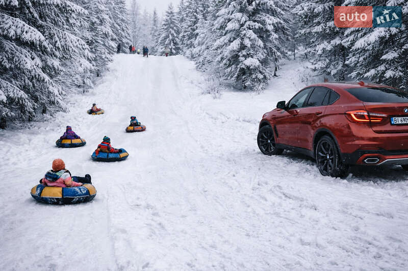 Внедорожник / Кроссовер BMW X6 2017 в Киеве