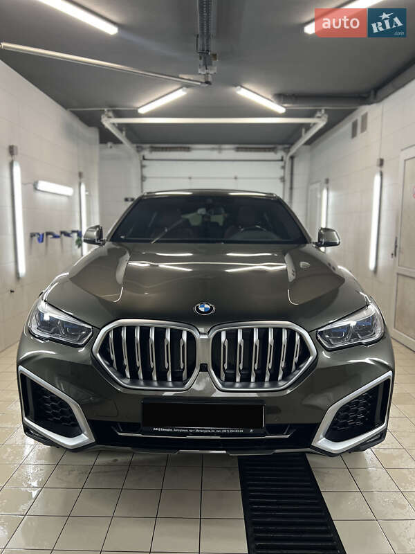 Внедорожник / Кроссовер BMW X6 2021 в Киеве