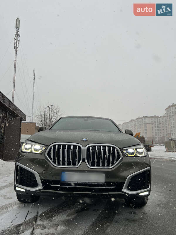 Внедорожник / Кроссовер BMW X6 2021 в Киеве