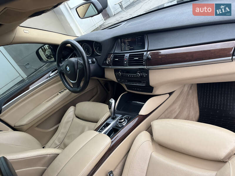 Позашляховик / Кросовер BMW X6 2011 в Хмельницькому