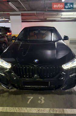 Внедорожник / Кроссовер BMW X6 2021 в Киеве