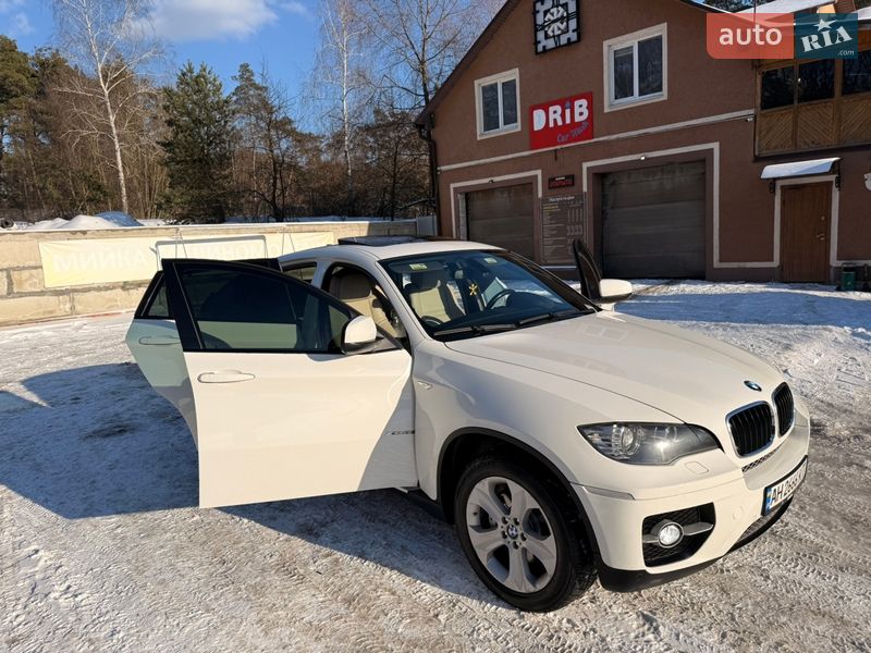 Внедорожник / Кроссовер BMW X6 2008 в Киеве