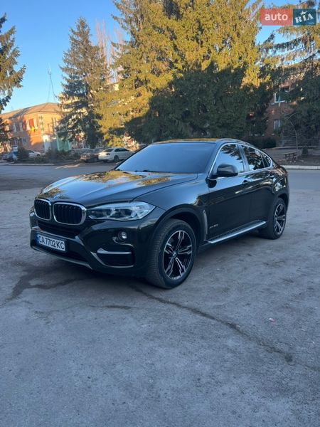 Внедорожник / Кроссовер BMW X6 2015 в Врадиевке