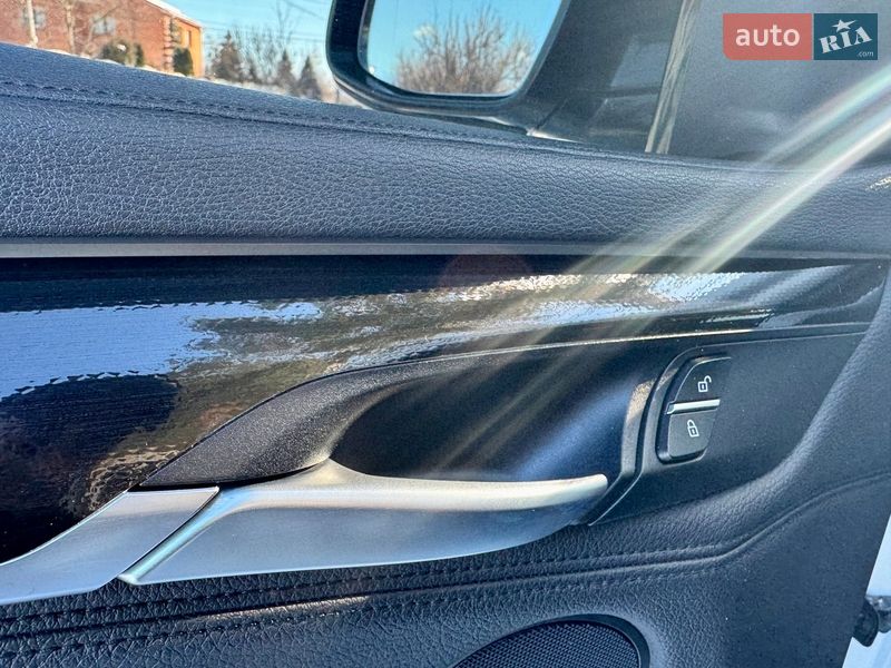 Внедорожник / Кроссовер BMW X6 2014 в Киеве