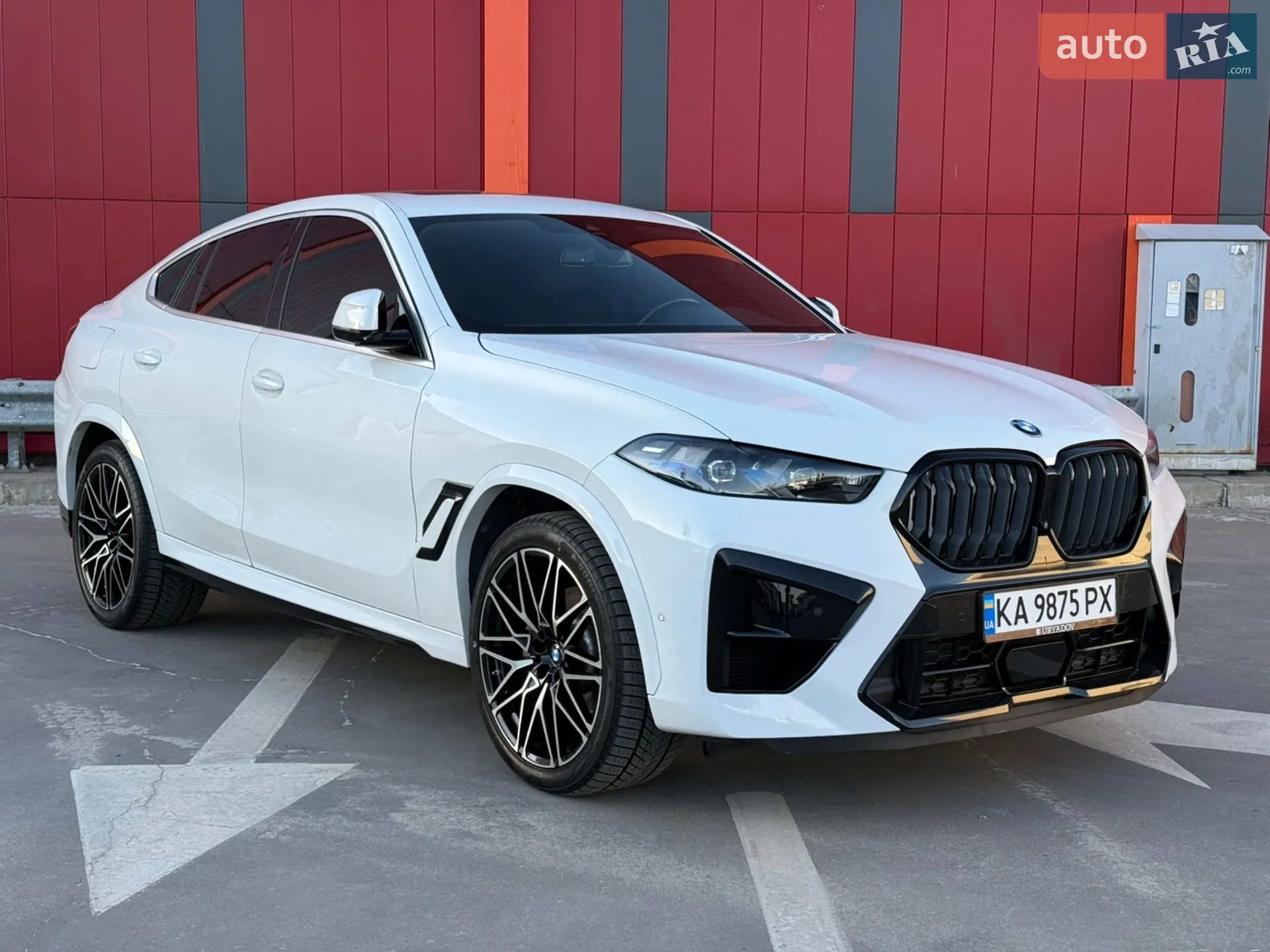 2020 BMW X6 - мініатюра 2