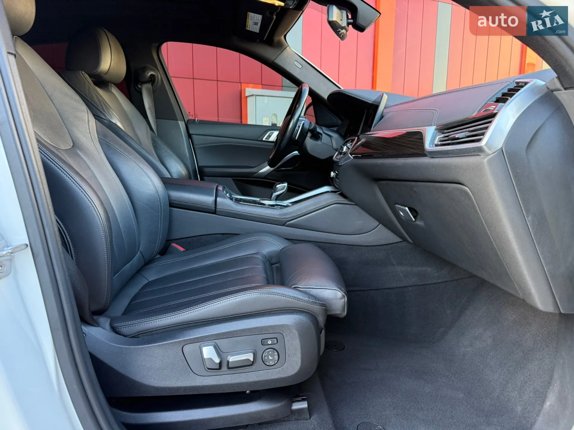 2020 BMW X6 - мініатюра 53