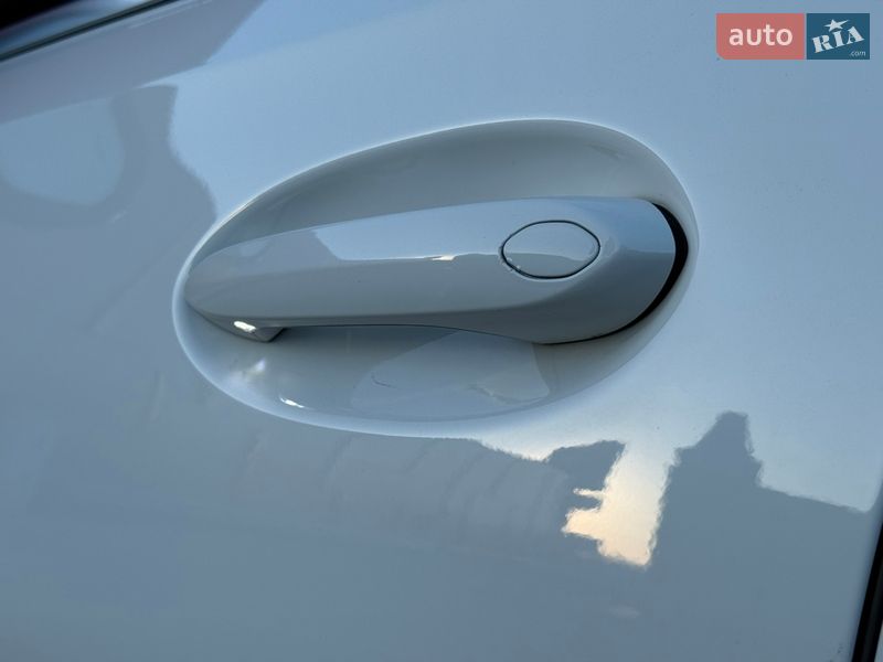 Внедорожник / Кроссовер BMW X6 2020 в Киеве