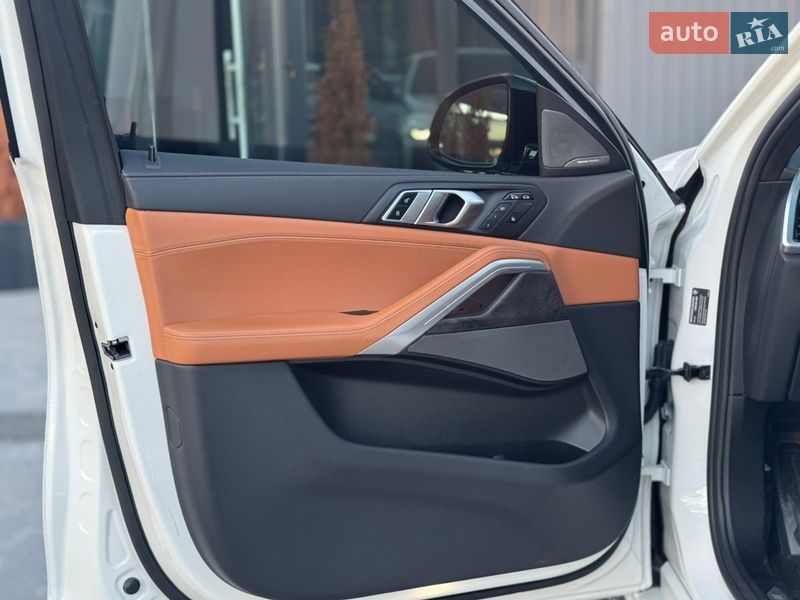 Внедорожник / Кроссовер BMW X6 2022 в Киеве