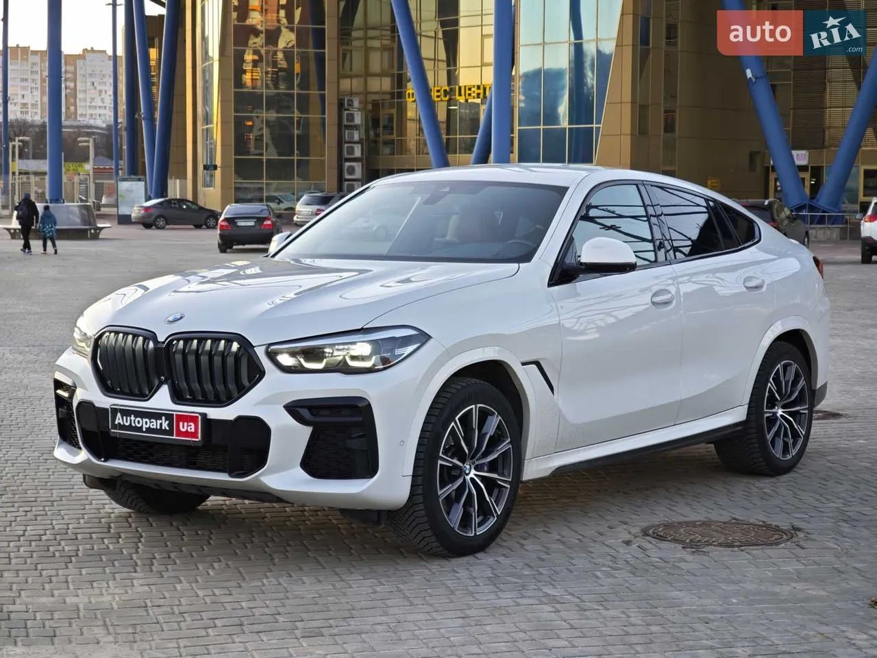 2021 BMW X6 - мініатюра 28