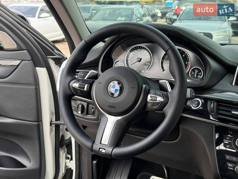 Позашляховик / Кросовер BMW X6 2015 в Харкові