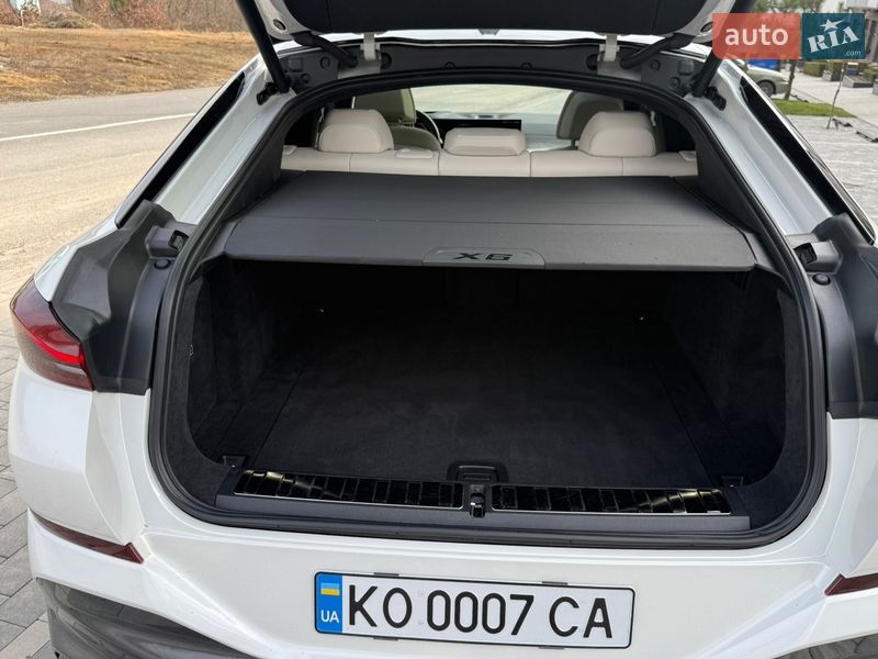 Внедорожник / Кроссовер BMW X6 2024 в Ужгороде