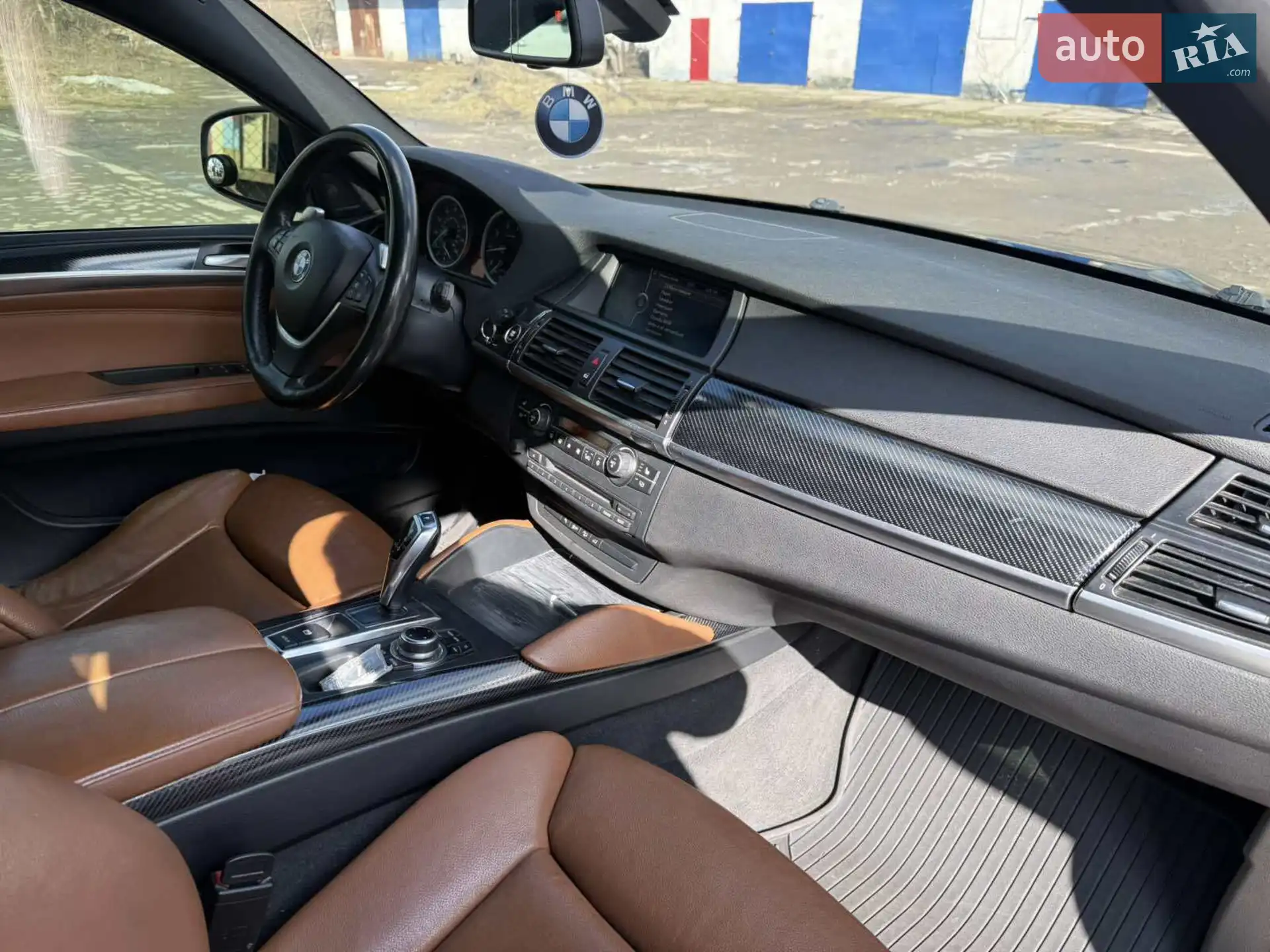 2010 BMW X6 - мініатюра 28