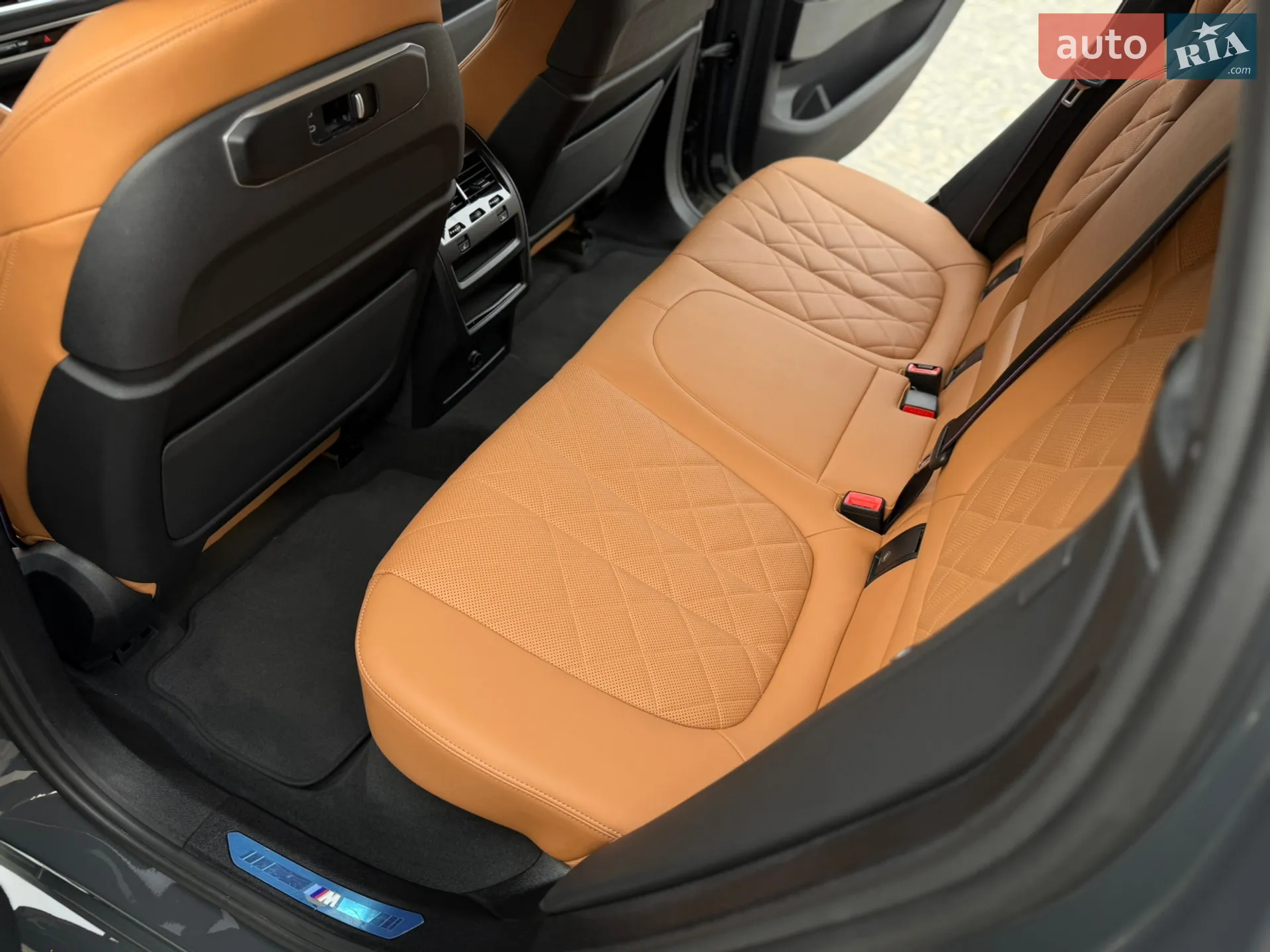 2023 BMW X6 - мініатюра 72