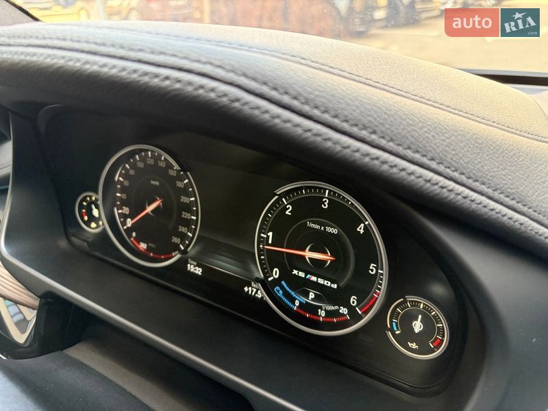 Позашляховик / Кросовер BMW X6 2015 в Києві фото 117 Позашляховик / Кросовер BMW X6 2015 в Києві