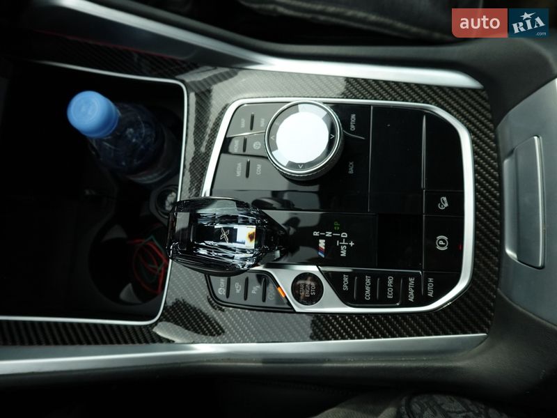 Внедорожник / Кроссовер BMW X6 2021 в Киеве