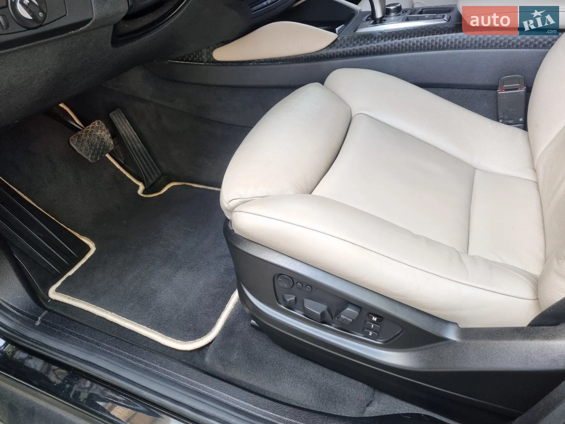 2011 BMW X6 - мініатюра 71