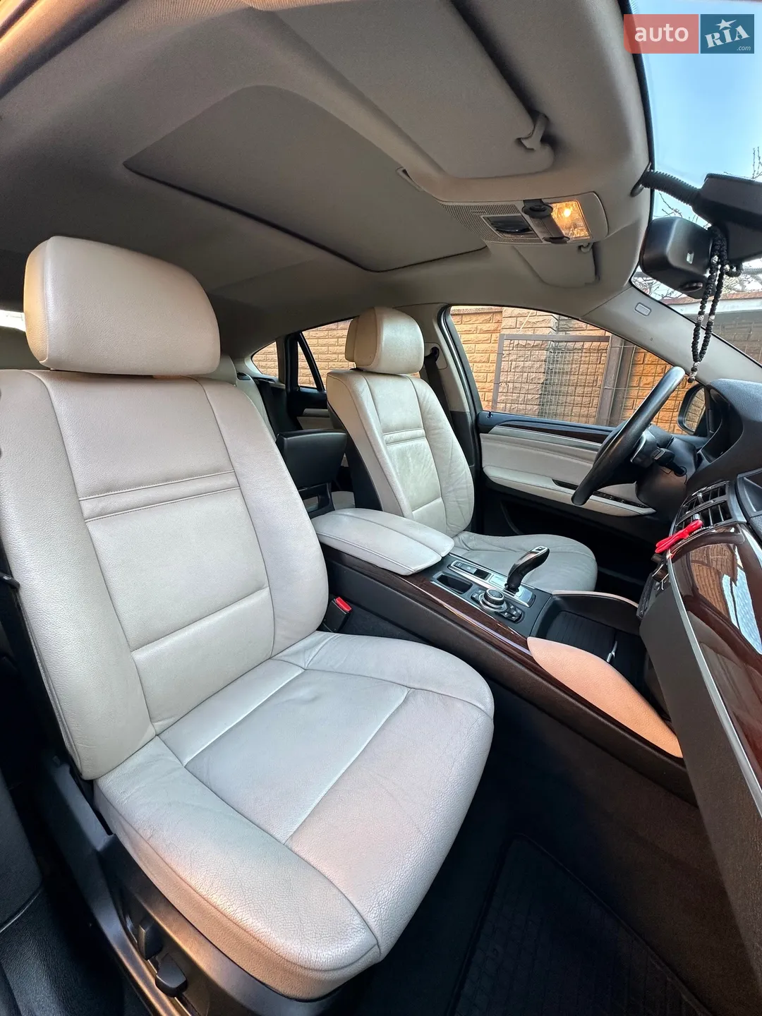 2010 BMW X6 - мініатюра 9