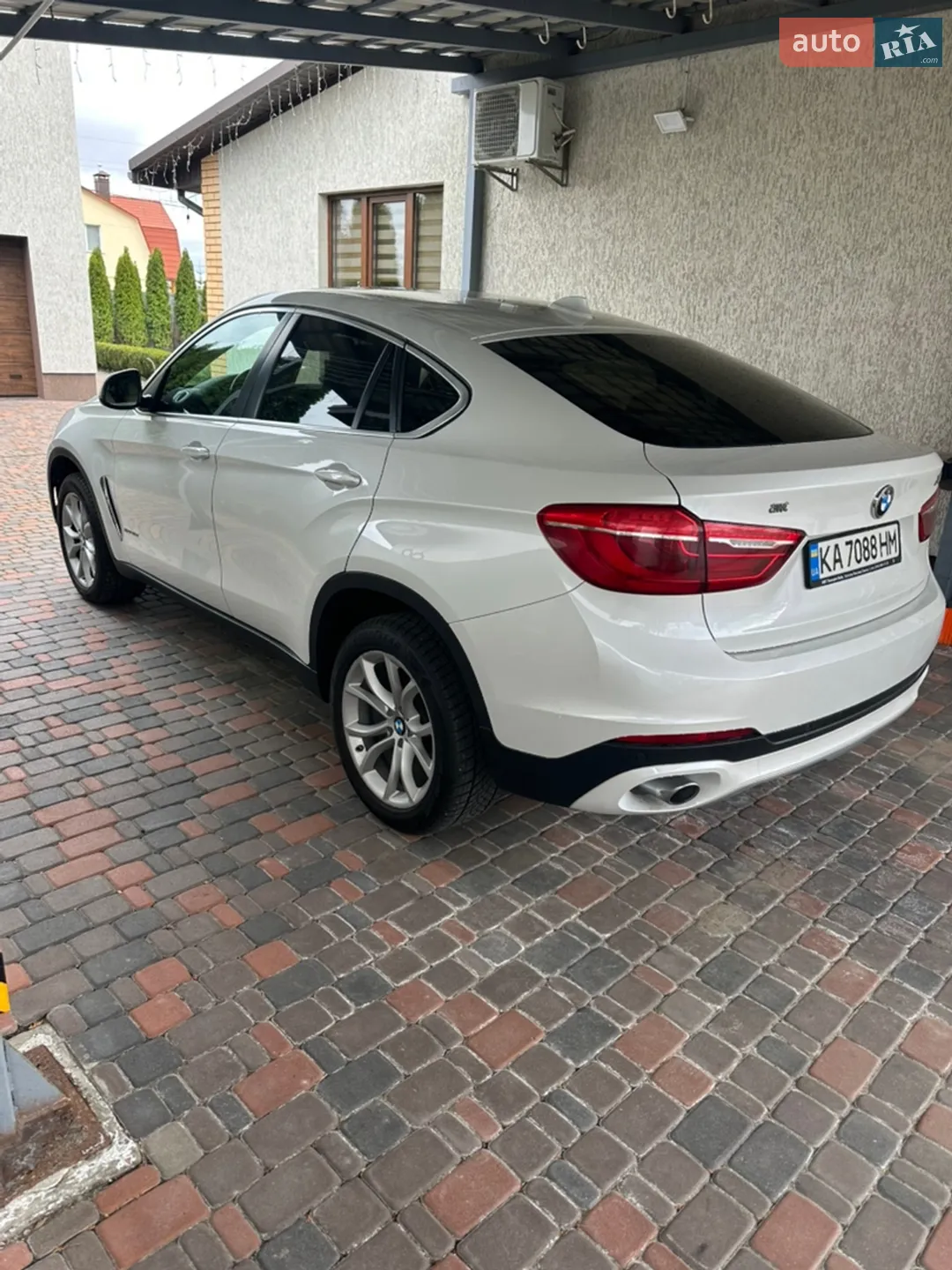 2016 BMW X6 - мініатюра 16