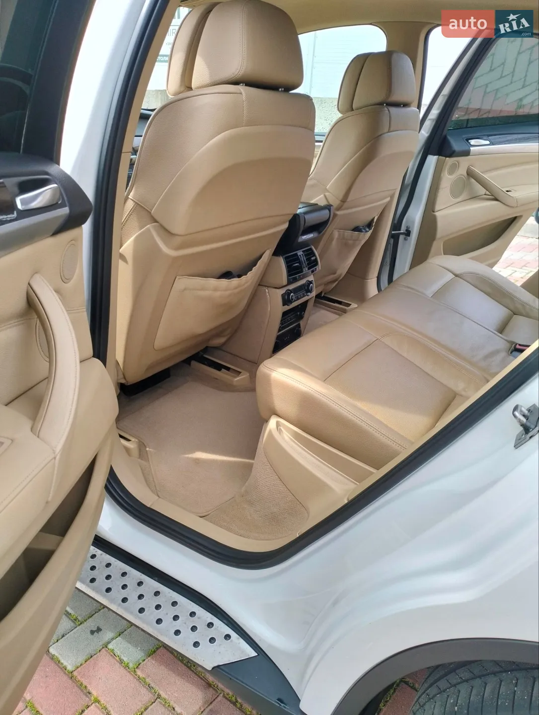 2011 BMW X6 - мініатюра 7