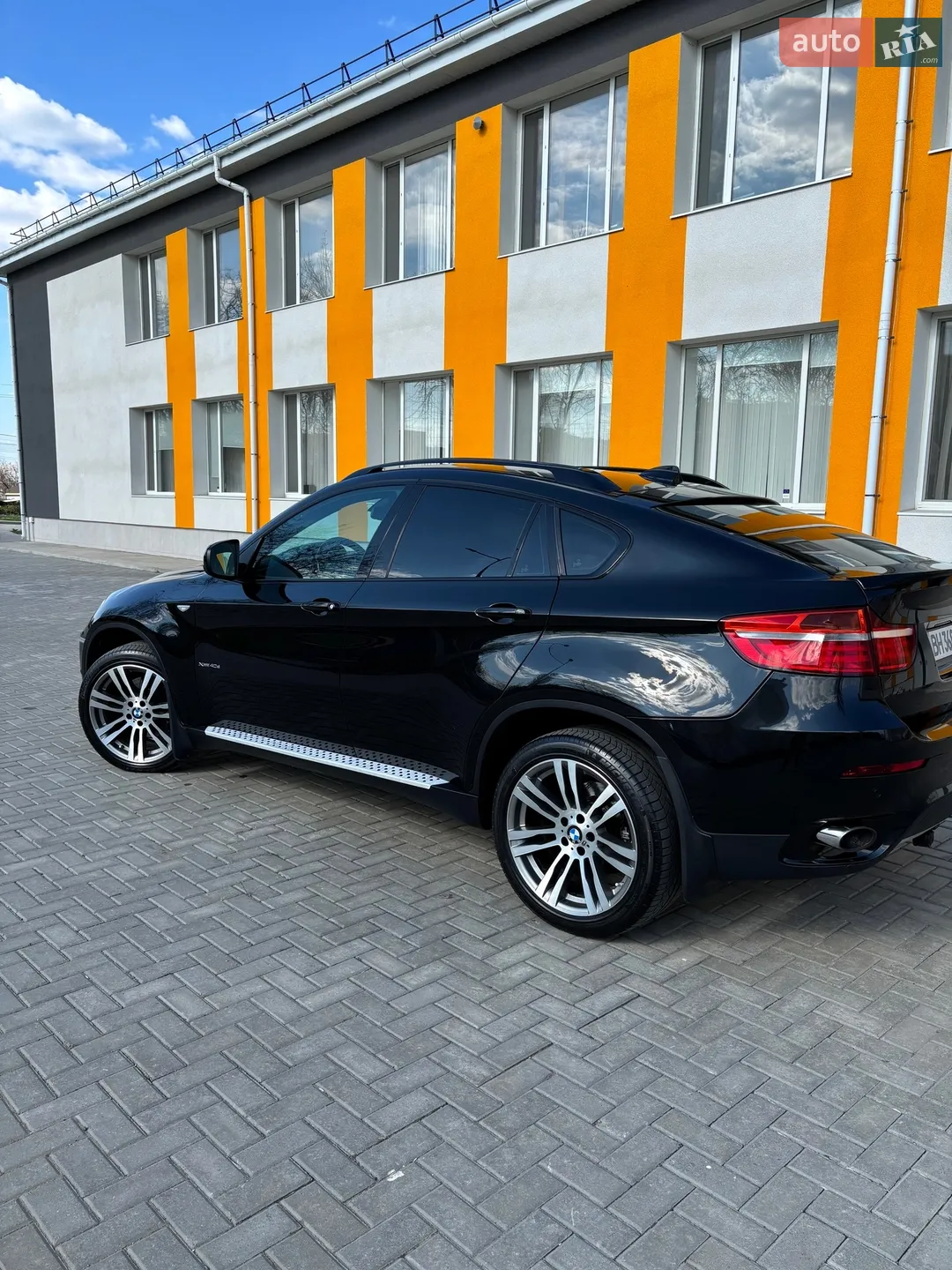 2013 BMW X6 - мініатюра 2