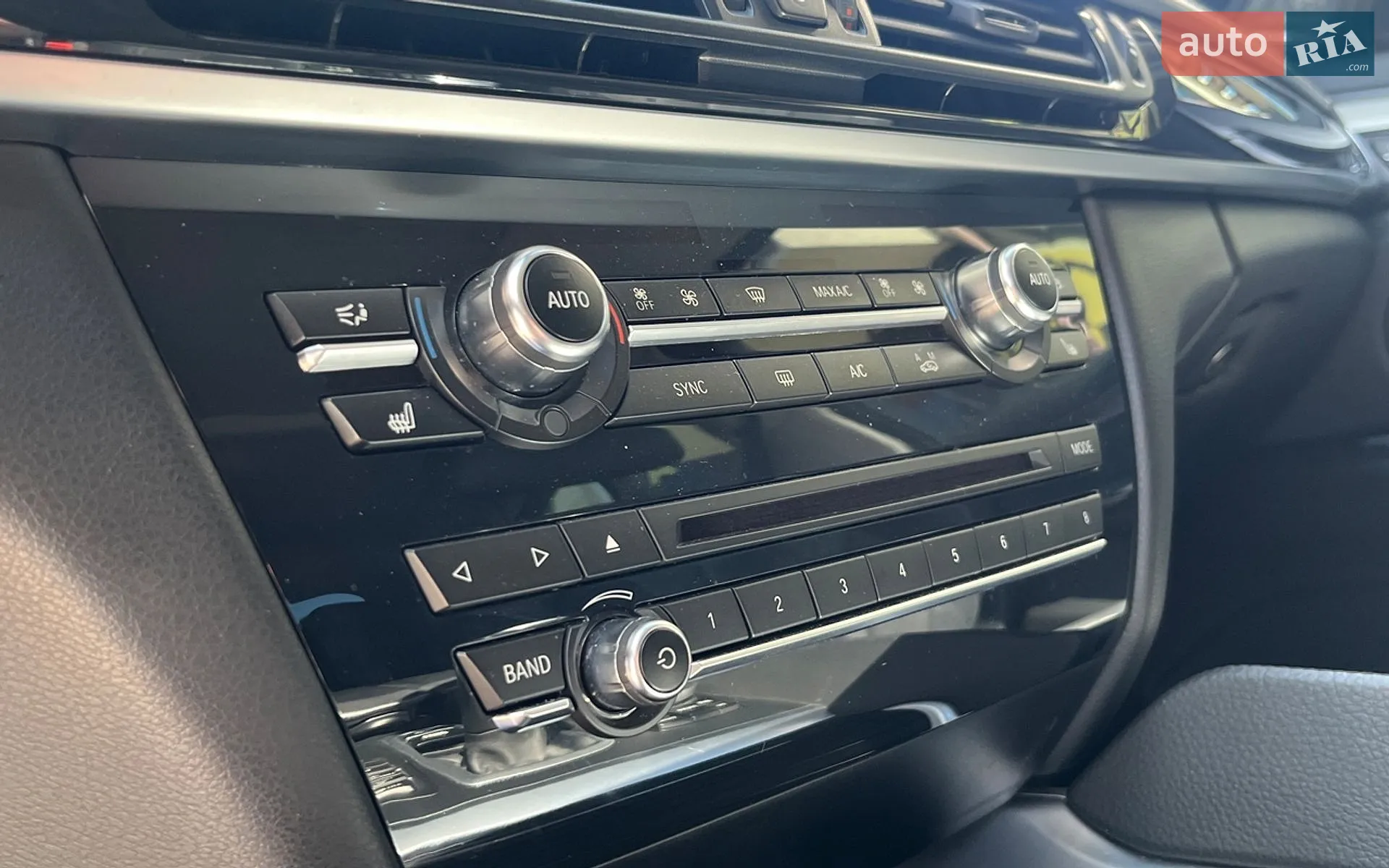 2016 BMW X6 - мініатюра 23